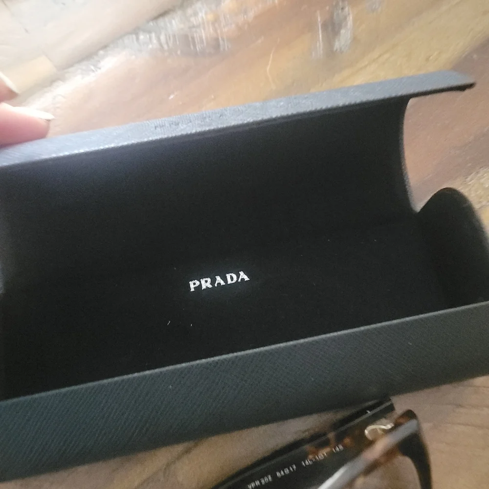 Prada Brown Oversized Tortoiseshell Glasses - Picture 11 of 13